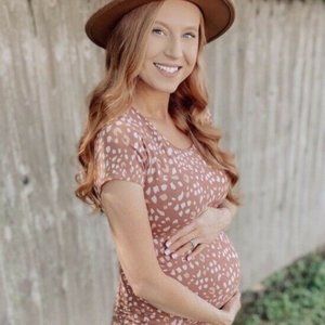 NWT Isabel Maternity T-Shirt Dress